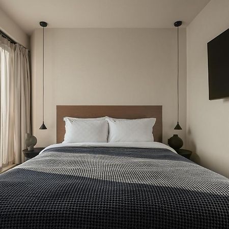 Cubic Mykonos Seafront Design Suites Ornos  Buitenkant foto